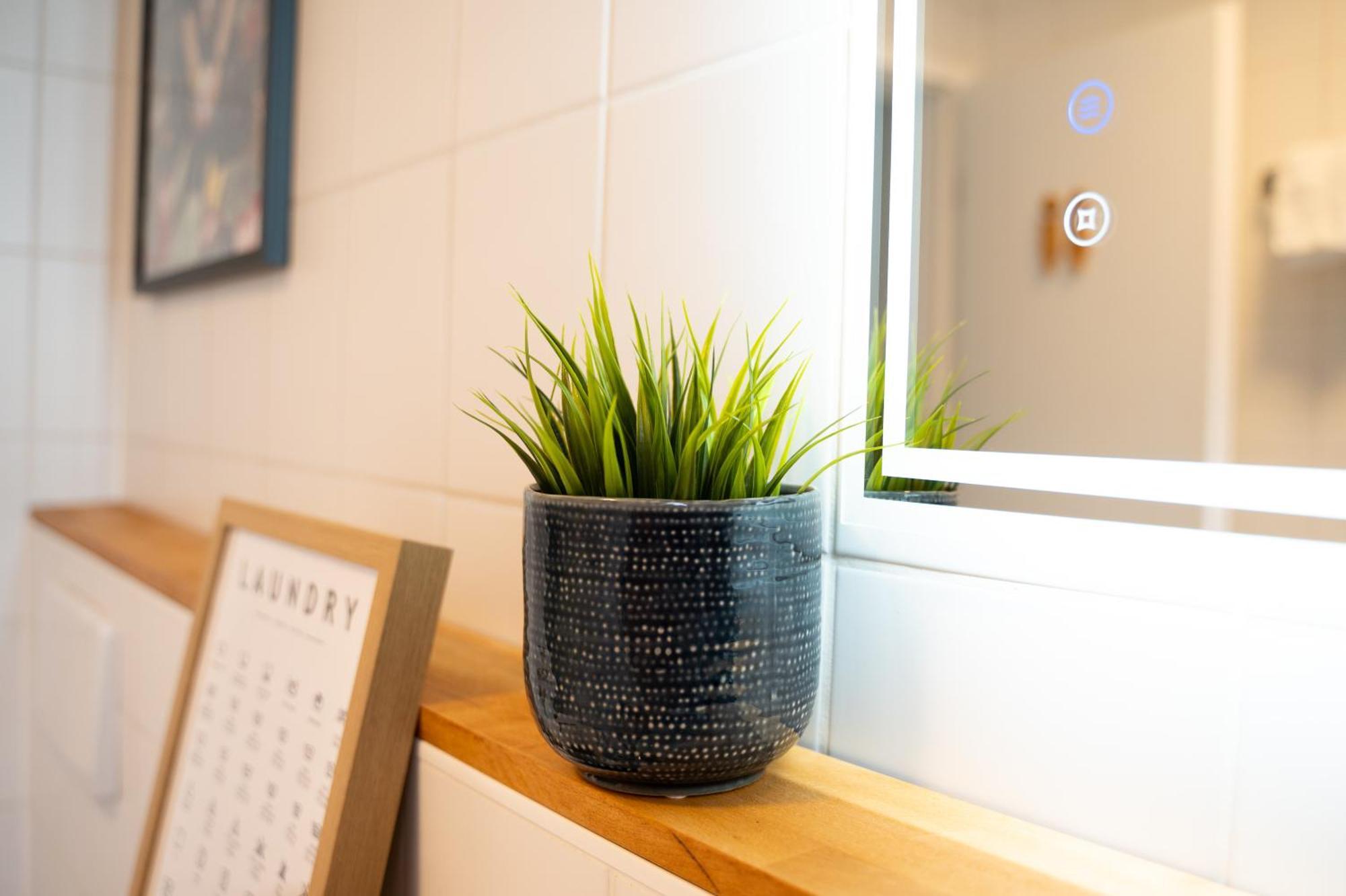 Lubu Stay Central, Cozy, With Workspace And Parking Ludwigsburg Exterior photo